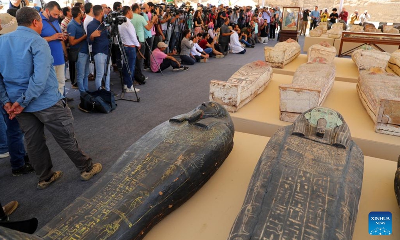 Photo taken on May 30, 2022 shows the scene of an archaeological achievements exhibition at Saqqara necropolis, south of Cairo, Egypt. Egypt unveiled on Monday a major new archaeological find of 250 sealed coffins containing mummies, 150 bronze statues of ancient gods and goddesses, and other antiquities at the Saqqara necropolis, south of the capital Cairo.(Photo: Xinhua)