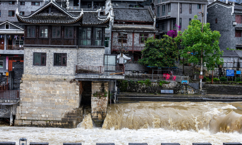 Wanrong river in Jishou city of Xiangxi Tujia and Miao Autonomous Prefecture, Central China's Hunan Province sees its water level rise on May 10, 2022 as heavy rainfall hits the province. Photo: VCG