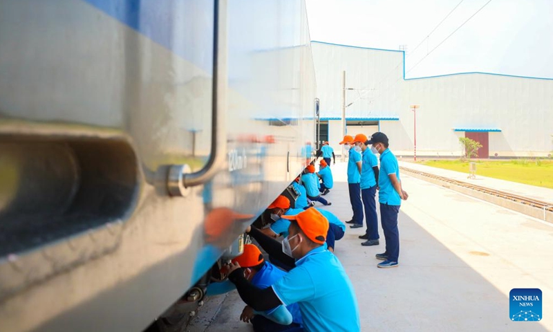 Lao trainees practice for locomotive inspection before examination in Vientiane South Station of the China-Laos Railway in Laos, June 14, 2022.Photo:Xinhua