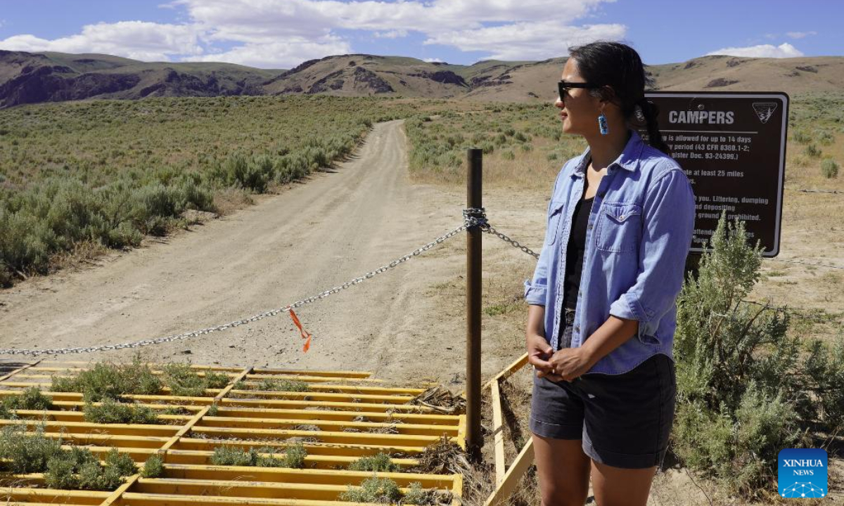 Doranda Hinkey, a member of People of Red Mountain, talks with Xinhua in an interview in Humboldt County, Nevada, the United States, on July 2, 2022. Photo:Xinhua
