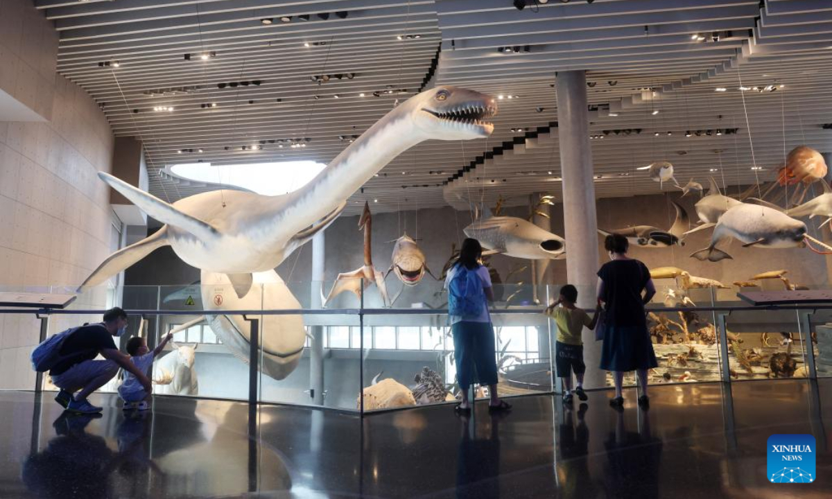People visit Shanghai Natural History Museum in Shanghai, east China, July 1, 2022. Photo:Xinhua
