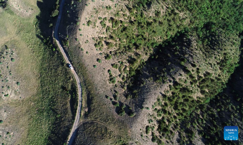 Aerial photo taken on June 23, 2022 shows a view of Luoshan Mountain in Wuzhong City, northwest China's Ningxia Hui Autonomous Region. (Xinhua/Wang Peng)