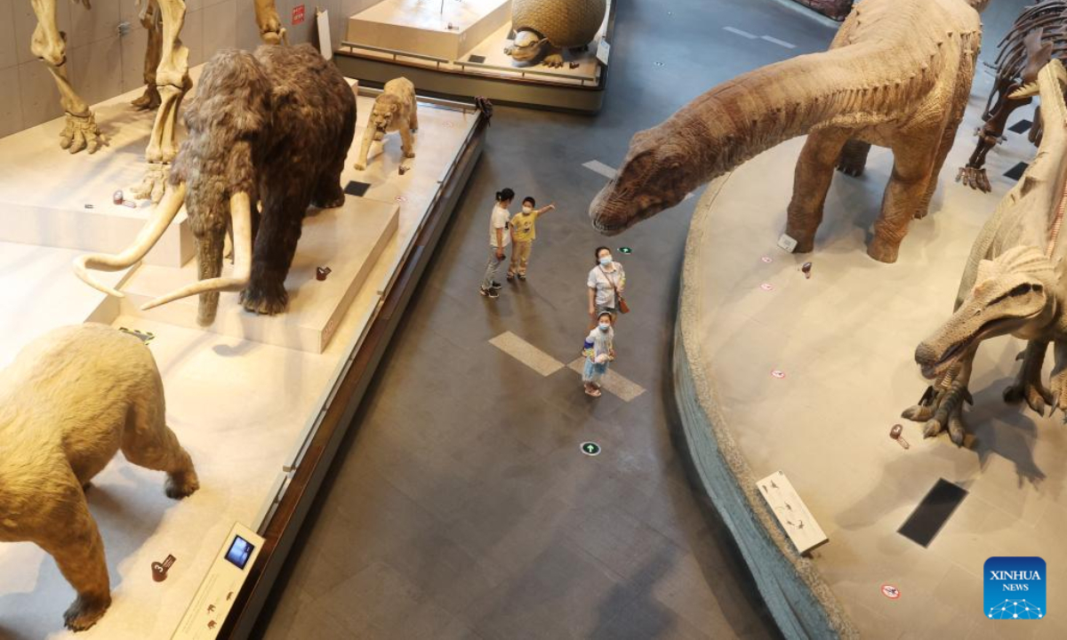 People visit Shanghai Natural History Museum in Shanghai, east China, July 1, 2022. Photo:Xinhua