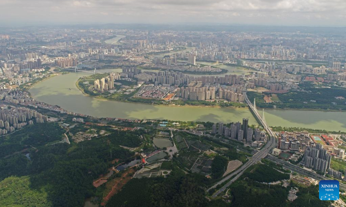 Aerial photo taken on July 1, 2022 shows the scenery of Yongjiang River in Nanning, south China's Guangxi Zhuang Autonomous Region. Photo:Xinhua