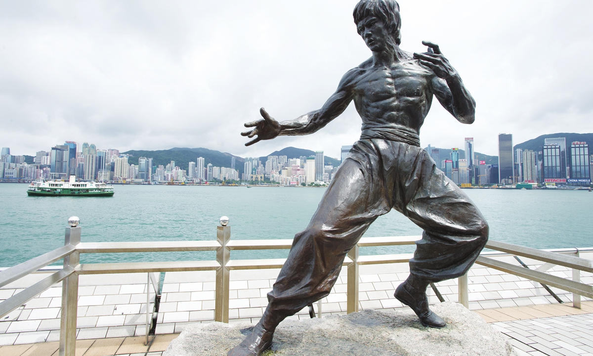 A statue of martial artist Bruce Lee on Avenue of Stars in Hong Kong Photo: VCG