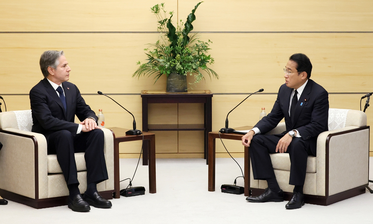 US Secretary of State Antony Blinken (L) meeting with Japan's Prime Minister Fumio Kishida at the Prime Minister's official residence in Tokyo, Japan, 11 July 2022. Photo: The Paper