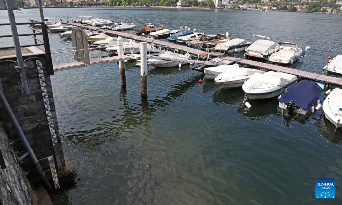 Photo taken on July 13, 2022 shows a low level of Lake Como in Como, Lombardy region, Italy. Photo:Xinhua