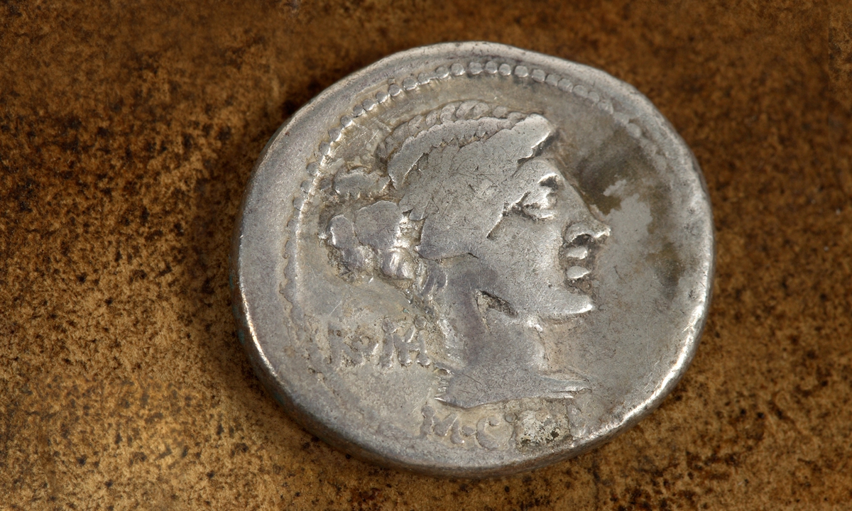 Roman coin Photo: VCG