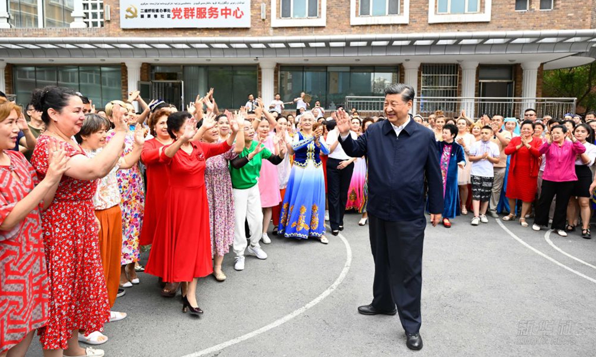Xi Jinping inspects Urumqi, Xinjiang Photo: Xinhua