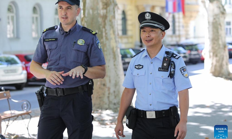 Croatian and Chinese police officers patrol downtown Zagreb as part of the Croatia and China joint police patrol in Zagreb, Croatia on July 19, 2022. Eight Chinese police officers will conduct a one-month joint patrol in the Zagreb, Zadar, Plitvice Lakes National Park and Dubrovnik.(Photo: Xinhua)