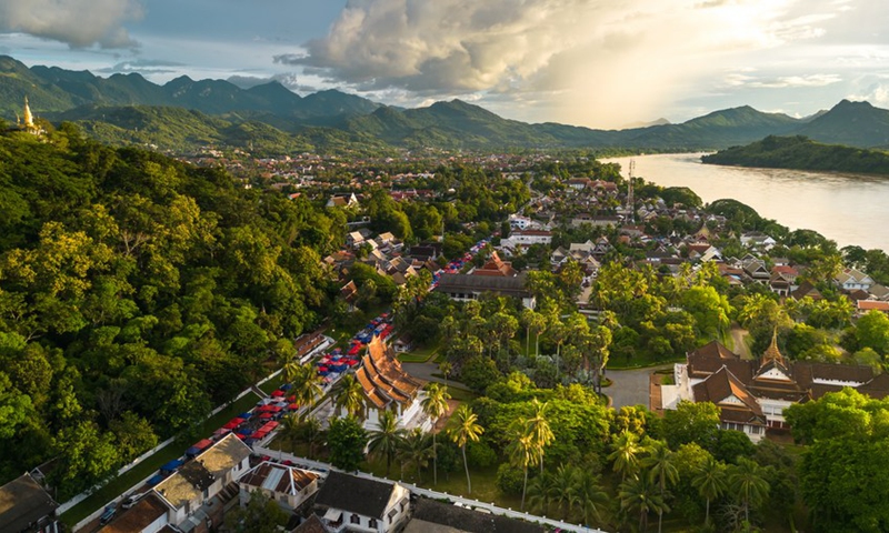 An aerial photo taken on July 15, 2022 shows a view of the town of Luang Prabang, a UNESCO  world heritage site in Laos.(Photo: Xinhua)