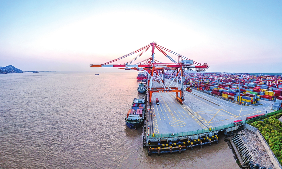 A view of a port in Shanghai Photo: VCG