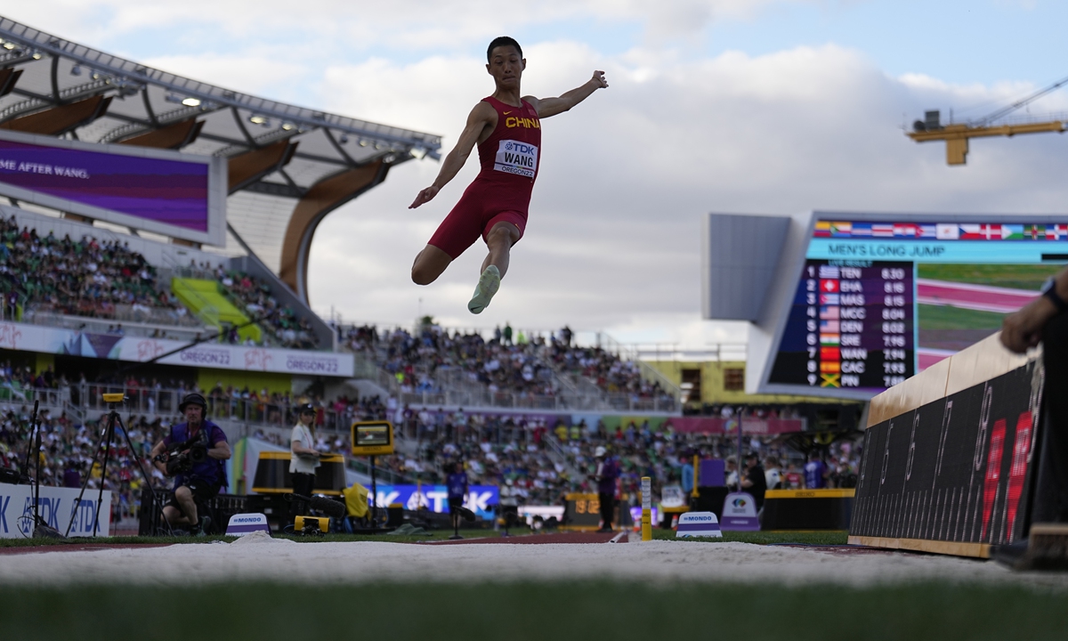 Wang Jianan, of China, competes during the men's long jump final at the World Athletics Championships in Eugene, Oregon, the US on July 16, 2022. Photo: VCG