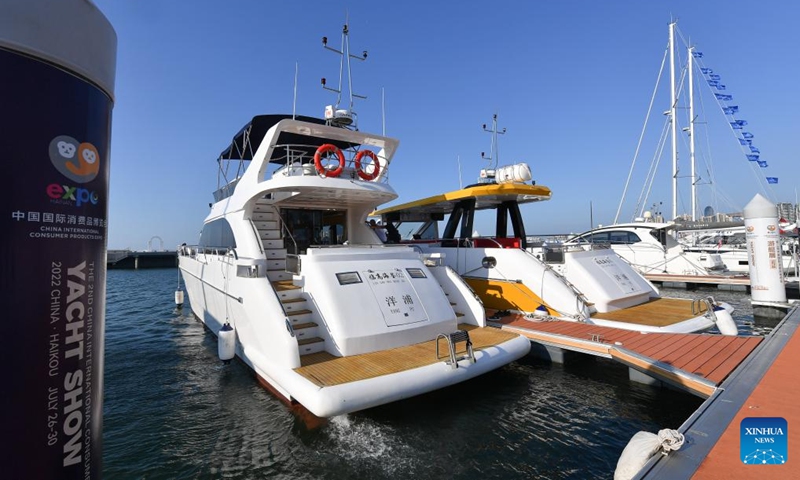 Photo taken on July 26, 2022 shows yachts participating in a yacht show during the second China International Consumer Products Expo (CICPE) in Haikou, south China's Hainan Province. The yacht show, featuring over 200 participating yachts, kicked off on Tuesday.(Photo: Xinhua)