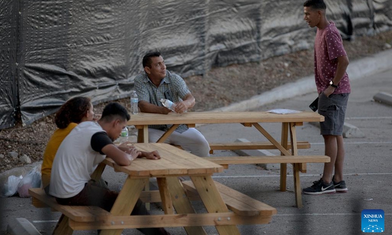 Migrants with pending asylum status are seen at a migrant resource center in San Antonio, Texas, the United States, on July 26, 2022. According to city officials, more than 70,000 migrants have arrived in San Antonio since March of 2022.(Photo: Xinhua)