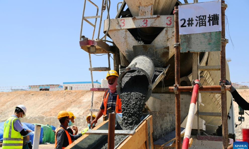 Aerial photo taken on June 27, 2022 shows the construction site of the T01 Iconic Tower of the Alamein Downtown Towers Project in New Alamein, Egypt. China State Construction Engineering Corporation (CSCEC) on Sunday started the construction of the main structures of five residential skyscrapers in New Alamein City on Egypt's Mediterranean northern coast. Photo: Xinhua