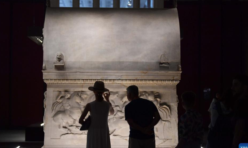Visitors look at exhibits at the Istanbul Archaeological Museum in Istanbul, Türkiye, July 30, 2022. Istanbul Archaeological Museum is among the largest museums in the world with more than one million artifacts. Photo: Xinhua