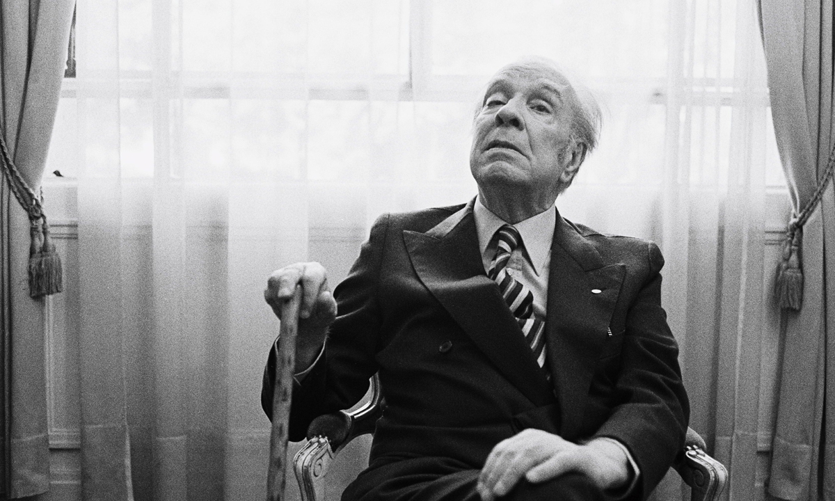 Jorge Luis Borges 
Photo: VCG  A copy of Fervor de Buenos Aires written by Argentine writer Jorge Luis Borges Photo: IC