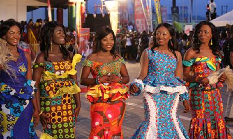 Ghanaian girls in national dress.  Photo: Ghana Tourism Board