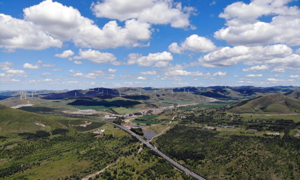 Aerial photo taken on Aug. 5, 2022 shows the scenery of the grasslands in Bashang area of Fengning Manchu Autonomous County, north China's Hebei Province. Photo:Xinhua