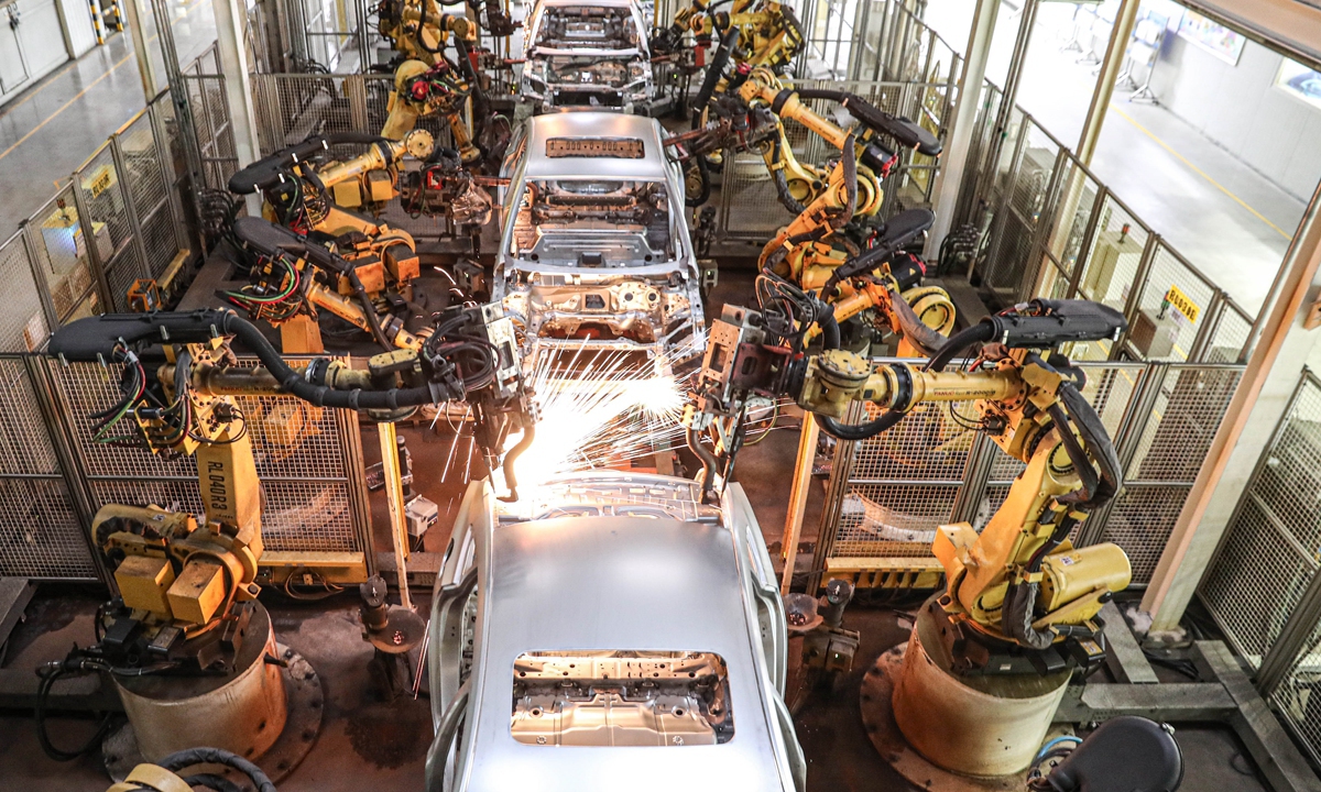 An automated production line at a car factory in Shenyang, Northeast China's Liaoning Province. Photo: IC
