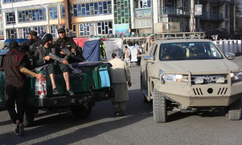 Members of Afghan security forces guard near the site of a blast in Kabul, Afghanistan, on Aug. 6, 2022. Two people were confirmed dead and 22 others injured in a blast which rocked the western edge of Kabul on Saturday, Kabul police spokesman Khalid Zadran said on social media.  Photo: Xinhua