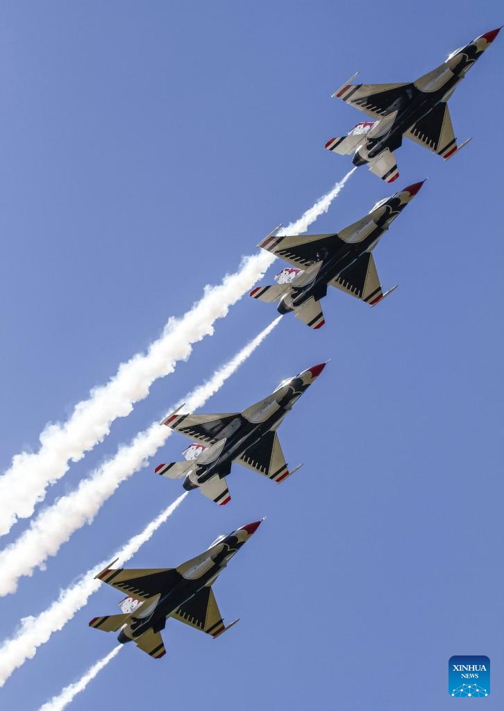 F-16 jets from the United States Air Force Thunderbirds make an aerial demonstration during the 2022 Abbotsford International Airshow in Abbotsford, Canada, on Aug. 6, 2022. The 2022 Abbotsford International Airshow takes place here from Aug. 5 to Aug. 7. Photo: Xinhua
