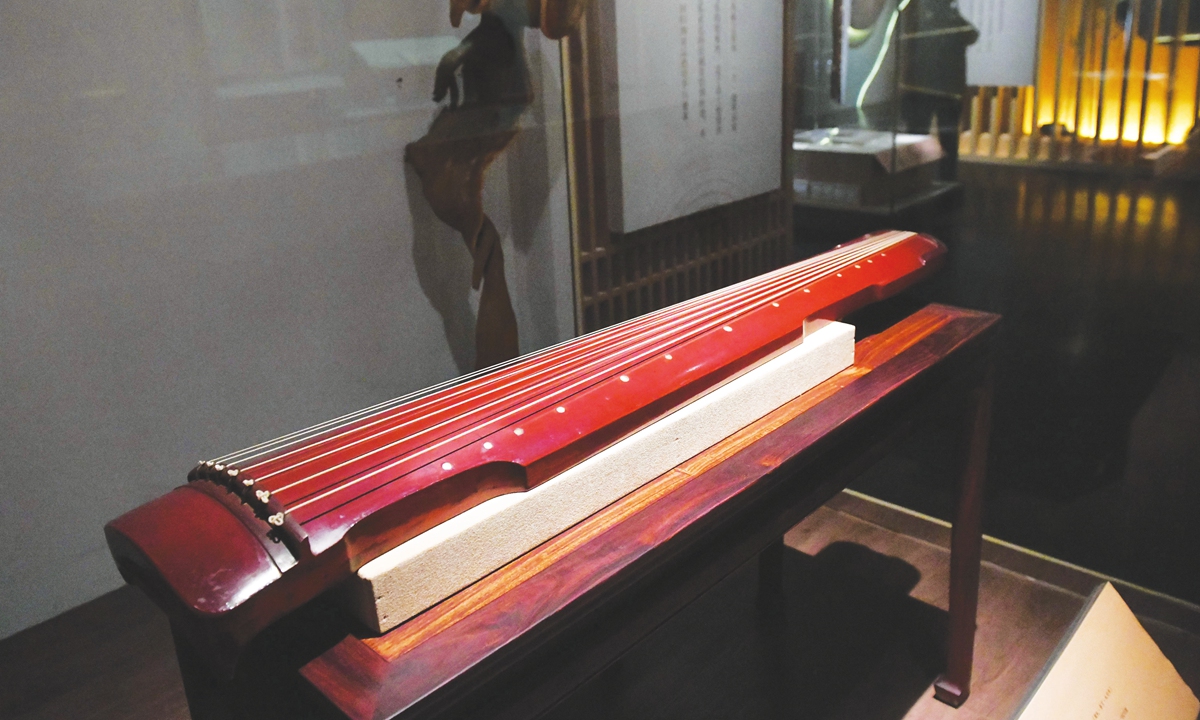 A Guqin displays at the Guangdong Museum in Guangzhou Photo: IC 