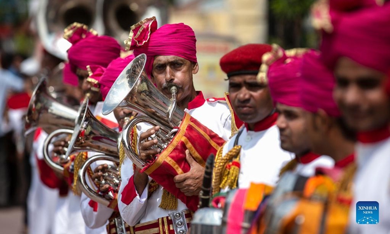 Members of a local band perform during a rally ahead of the Independence Day in New Delhi, India, Aug. 9, 2022. Independence Day is celebrated annually on Aug. 15 in India.(Photo: Xinhua)