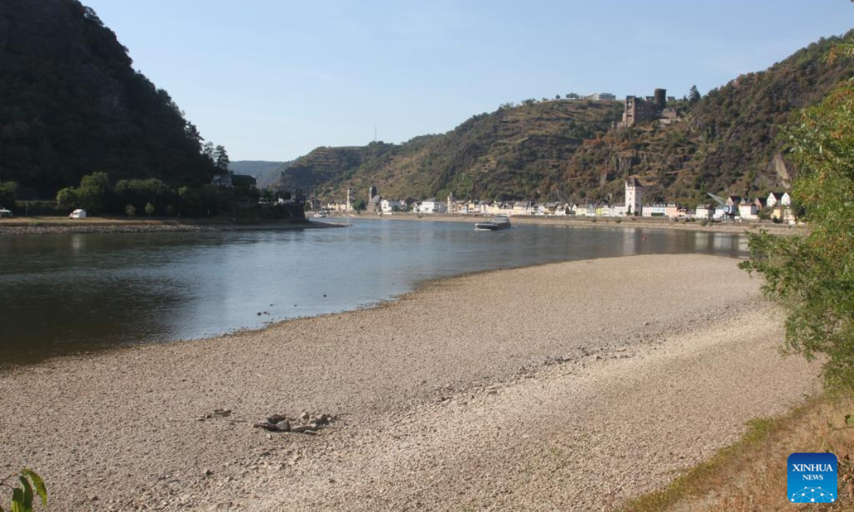 Photo taken on Aug. 11, 2022 shows the exposed riverbed of river Rhine in Kaub in the state of Rhineland-Palatinate, Germany. The water level of river Rhine has dropped due to high temperature and drought. Photo:Xinhua