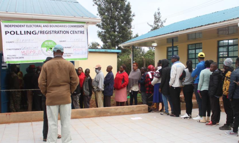 Voters queue to cast ballot at a polling station in Kiambu County, Kenya, on Aug. 9, 2022. Kenya held general elections on Tuesday. (Photo by Joy Nabukewa/Xinhua)
