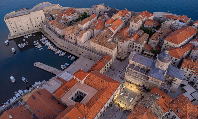 Aerial photo taken on May 13, 2022 shows a view of the city of Dubrovnik, Croatia.(Photo: Xinhua)