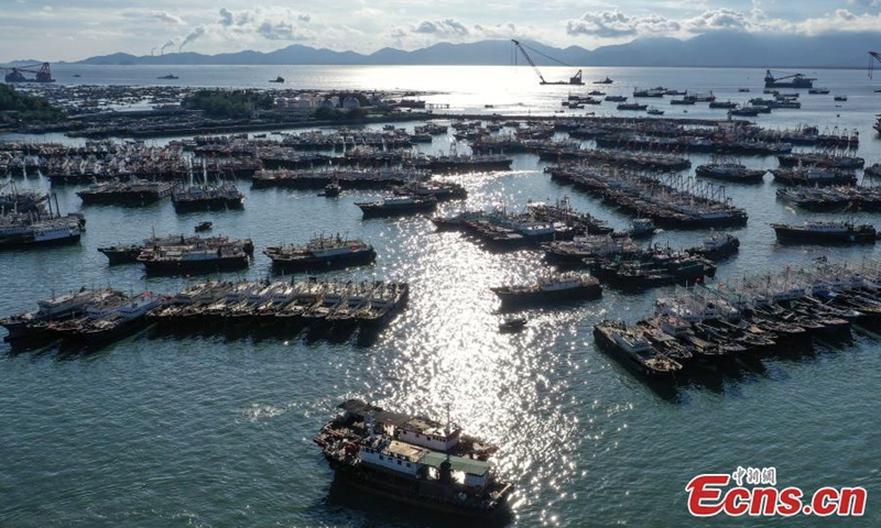 Fishing boats berth at Zhapo port of Hailing island in Yangjiang city, south China's Guangdong Province, Aug. 15, 2022. (Photo: China News Service/Chen Jimin)
