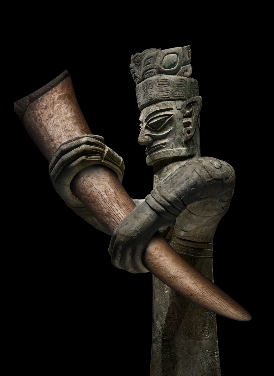 A toy based on Sanxingdui cultural relics A Sanxingdui bronze standing figure Photos: VCG