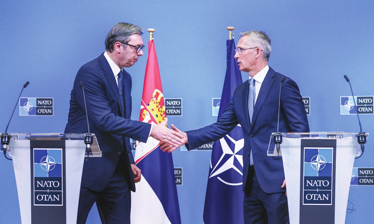 Serbian President Aleksandar Vucic (left) holds a press conference with NATO Secretary General Jens Stoltenberg (right) at the NATO headquarters in Brussels, on August 17 August 2022. Vucic said he expected difficult talks with Kosovo on Thursday because the western Balkan neighbors disagree on almost everything but he also said peace and stability were crucially important. Photo: AFP