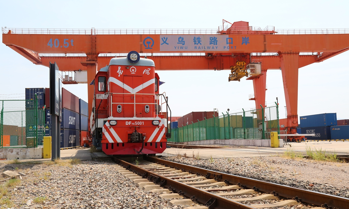 A China-Europe freight train departs from the Yiwu Railway Port and heads to Europe. Photo: Courtesy of Yiwu Customs