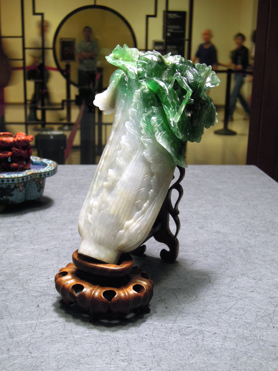 The Taipei Palace Museum Photo: VCG The famous Jadeite Cabbage on display at the Taipei Palace Museum Photo: VCG  Feng Ming-chu Photo: Courtesy of Feng Ming-chu