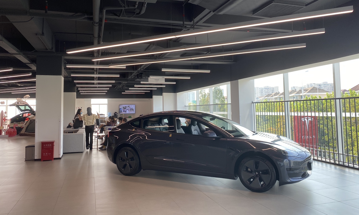 Tesla opens a new experience center store in Shanghai on Thursday. Photo: Xie Jun/GT