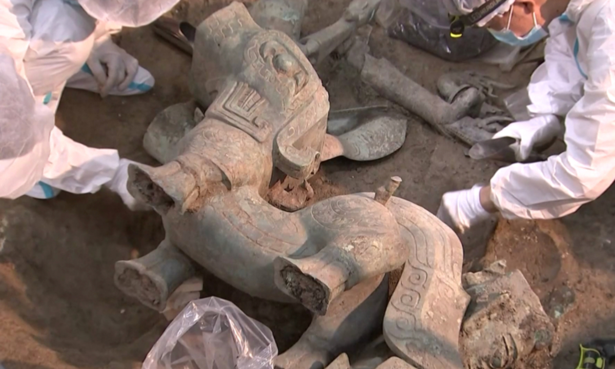 Largest animal bronze ware ever seen unearthed at Sanxingdui Ruins