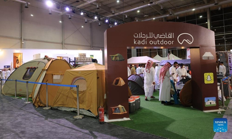 People visit an off-road vehicle booth at the International Saudi Falcons and Hunting Exhibition in Riyadh, Saudi Arabia, on Aug. 27, 2022.Photo:Xinhua