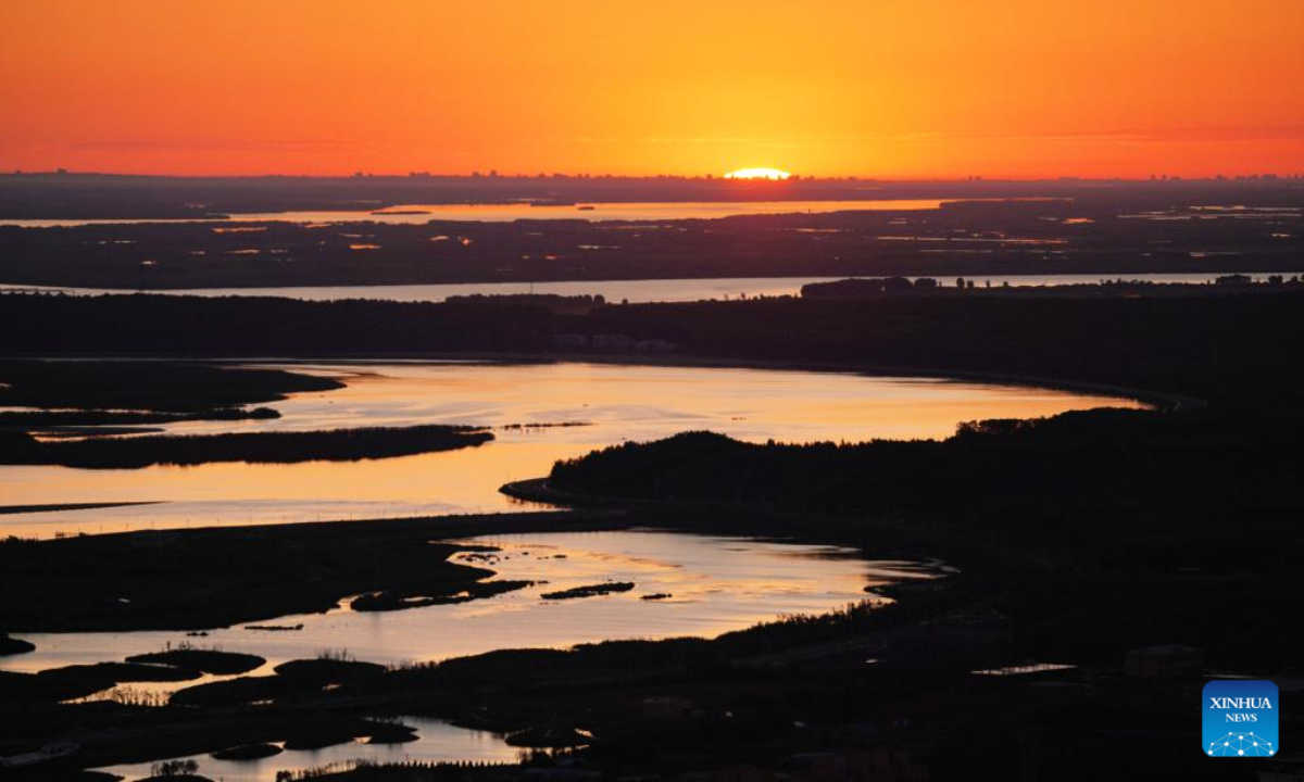 Photo taken on Sep 4, 2022 shows the view of a wetland in Fuyuan, northeast China's Heilongjiang Province. Fuyuan has been making persistent efforts to improve local ecological environment, attracting tourists with its distinctive cultural tourism industry. Photo:Xinhua