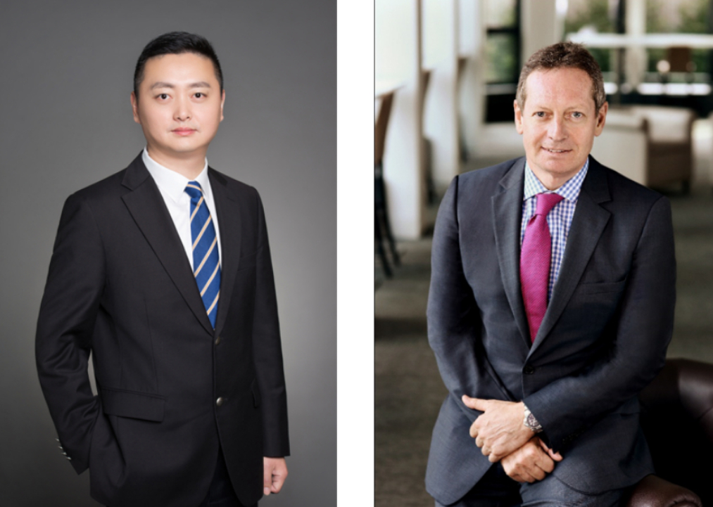 Left: Zhu Jian, Vice President of SCIP Development Co, Ltd and Chairman of the Board of SCIP Sino French Water Co, Ltd. Photo: courtesy of SCIP. Right: Steve Clark, CEO of SUEZ Asia. Photo: courtesy of SUEZ