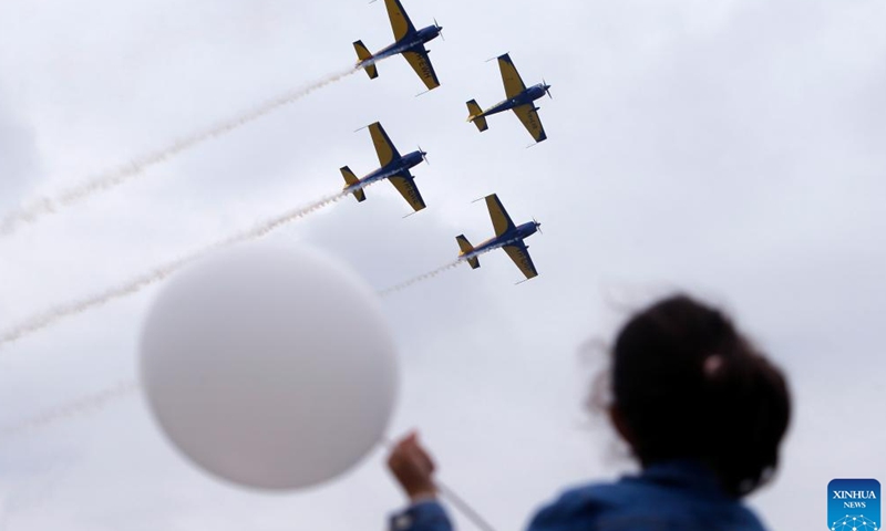 An aerobatic team performs during Bucharest International Air Show & General Aviation Exhibition in Bucharest, Romania, on Sept. 4, 2022.Photo:Xinhua