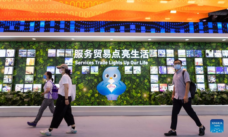 People visit the 2022 China International Fair for Trade in Services (CIFTIS) at the China National Convention Center in Beijing, capital of China, Sept. 5, 2022. The 2022 CIFTIS closed on Monday.(Photo: Xinhua)