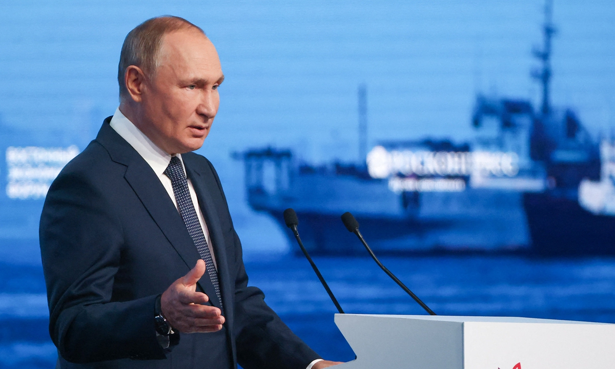 Russian President Vladimir Putin addresses the Eastern Economic Forum held in Vladivostok on September 7, 2022. Photo: AFP