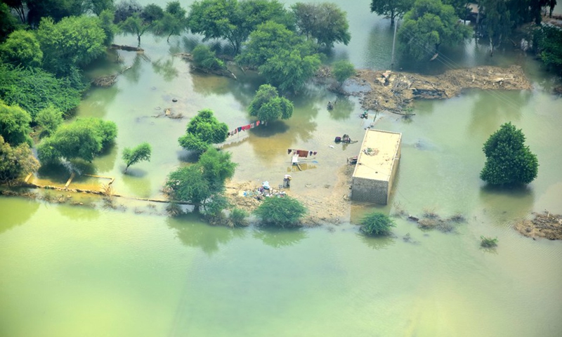 Photo taken from a helicopter shows the aerial view of flood-hit Jafarabad district in Pakistan's southwest Balochistan province on Sept. 3, 2022.(Photo: Xinhua)