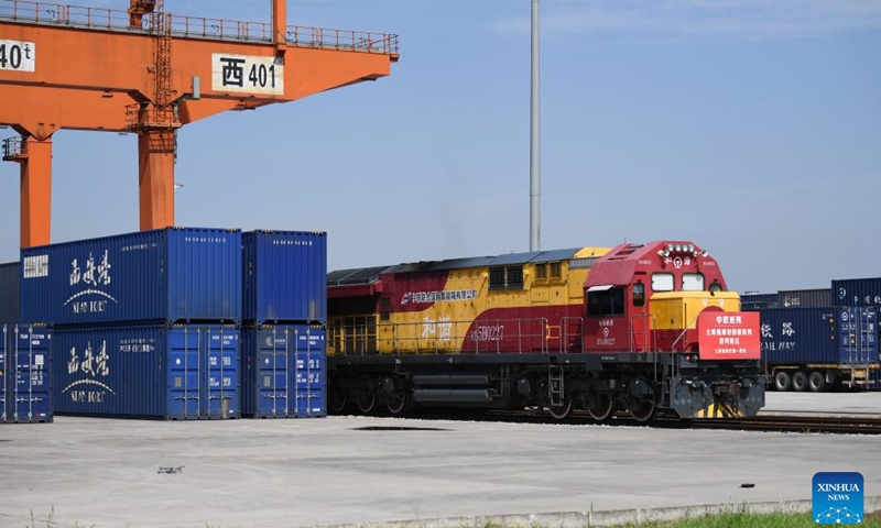 A China-Europe freight train loaded with raw materials of liquorice, a Chinese medicinal herb, which departed from Turkmenistan, arrived at the Xi'an international port in Shaanxi Province on August 31, 2022. (Photo: Xinhua)