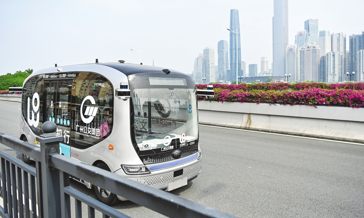 An autonomous driving bus in Guangzhou Photo: VCG
