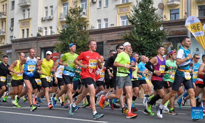 Participants take part in the Moscow Marathon in Moscow, Russia, on Sept. 18, 2022.Photo:Xinhua