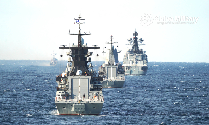 Chinese and Russian warships transit simulated mined sea area during the naval exercise Joint Sea-2021 on the morning of October 15, 2021. Photo: eng.chinamil.com.cn